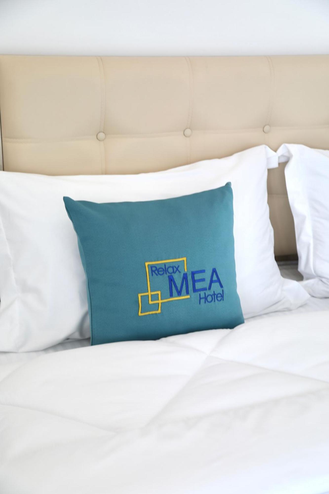 Relax Mea Hotel Sarandë Esterno foto